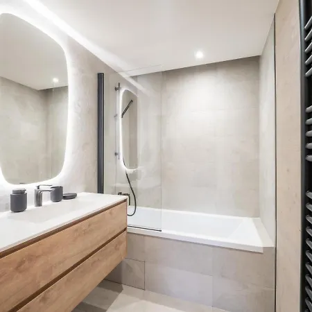 Moderne Au Coeur De Le Praz Avec Wifi Et Parking - Fr-1-568-40 * Courchevel